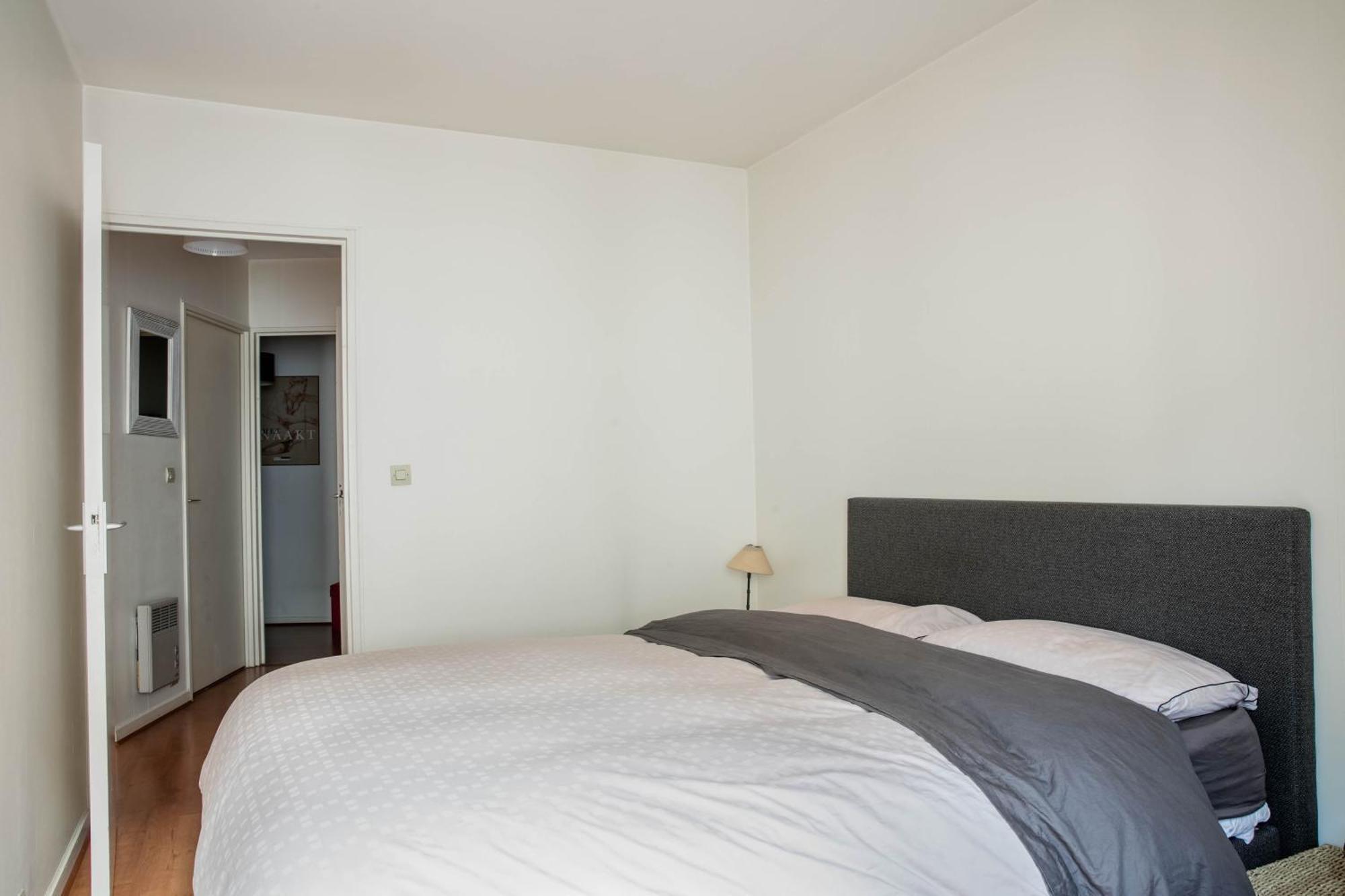 3 Rooms Quiet And Bright Париж Экстерьер фото